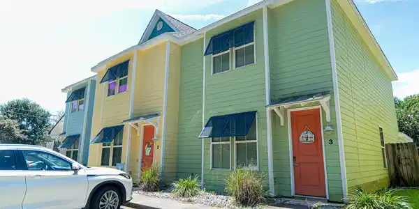216 Carre Court