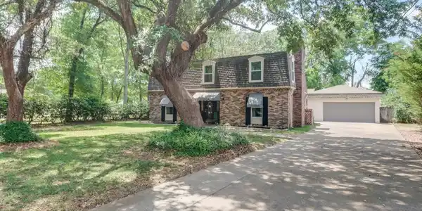311 Westview Drive