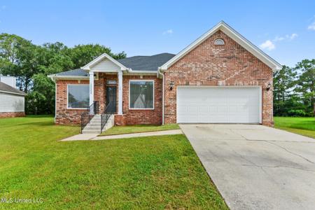 10566 W River Vue