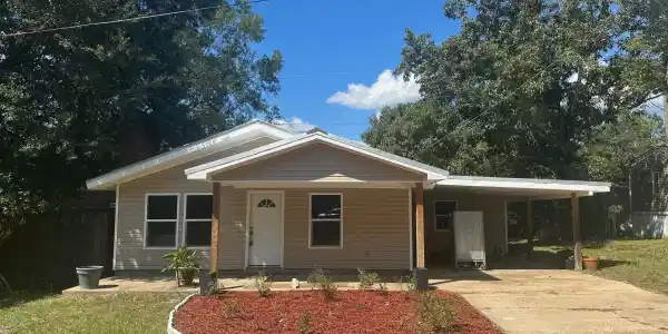 1064 Lilinoe Place