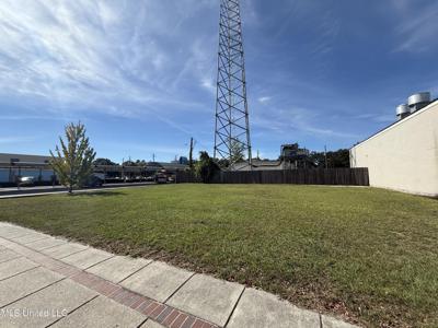 104 Jeff Davis Ave.