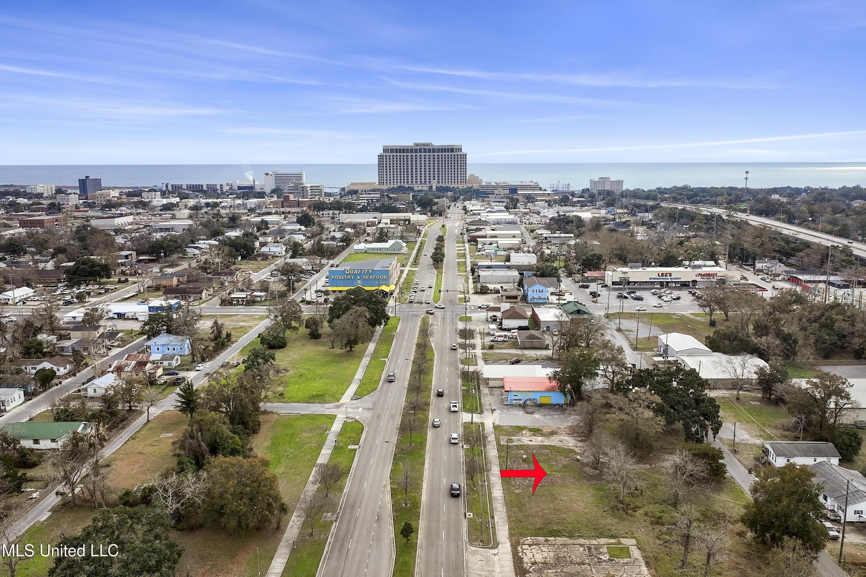 Image 1: 323 Caillavet Street, Biloxi