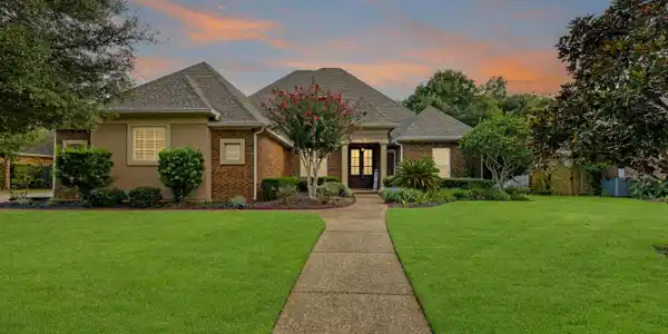 2114 Whitney Oaks Drive