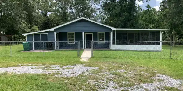 10085 Paradise Lane