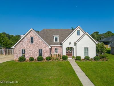 368 Goose Pointe Boulevard