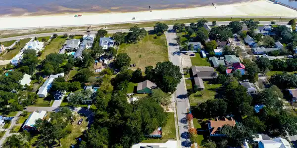 Image 4: n beach blvd-3