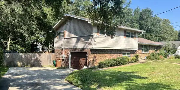 905 N Shore Drive