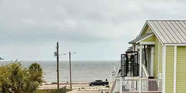 1515 E Beach Boulevard