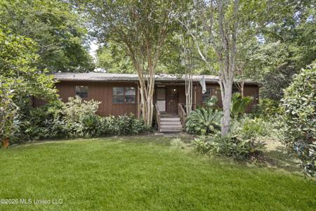 2831 Belmont Drive