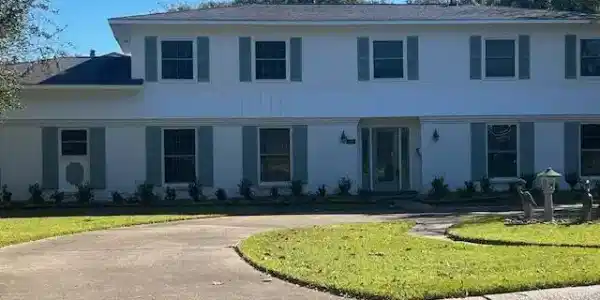 712 Eastwood Drive