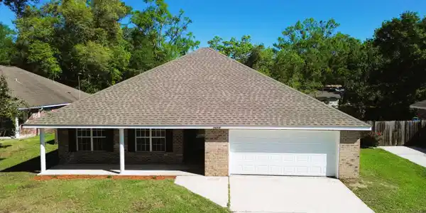16000 Hardwood Place