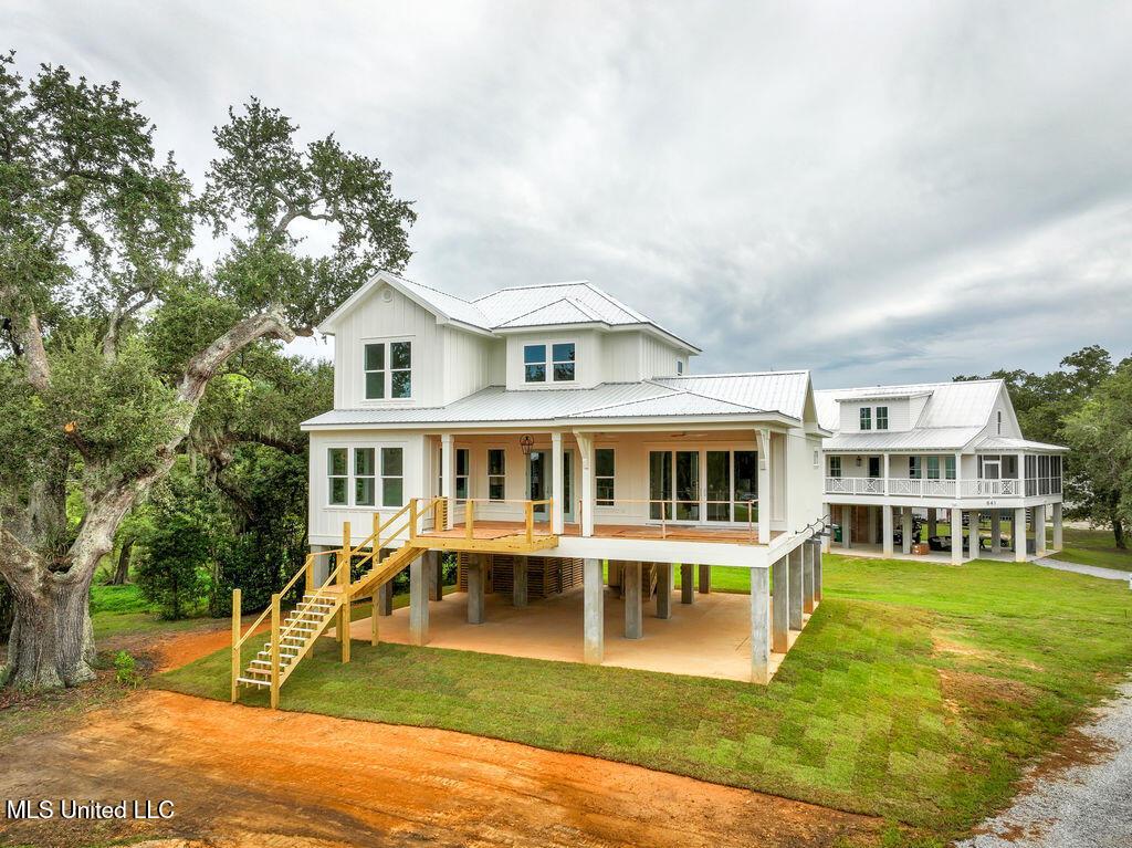 Image 4: 642NBeachBlvd-7