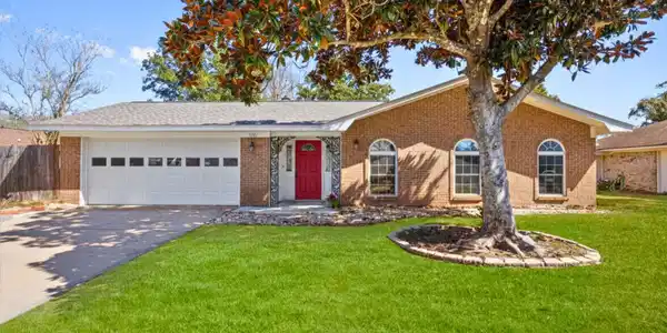 314 Jamaica Drive