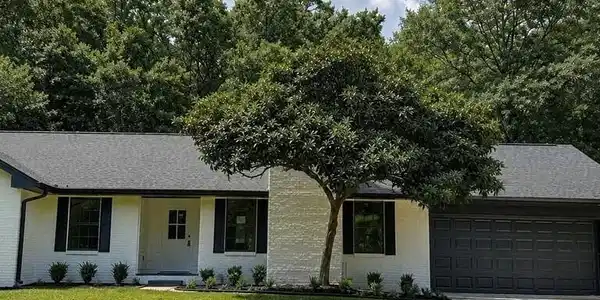 5615 Ahekolo Circle