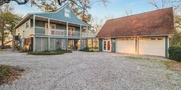 24536 Arcadia Farm Road