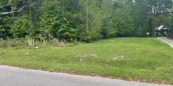 306 Vacation Lane