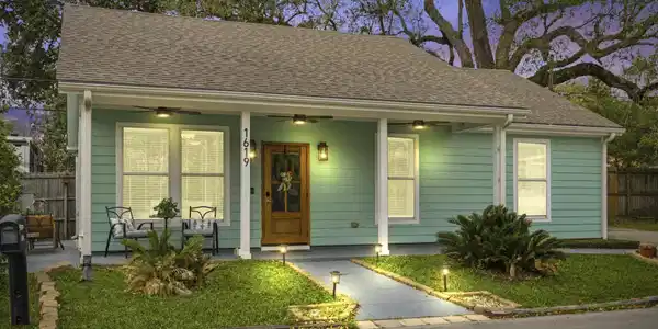 1619 Nichols Court