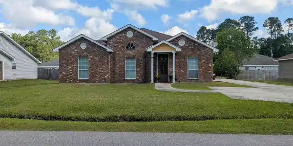 216 Dogwood Street