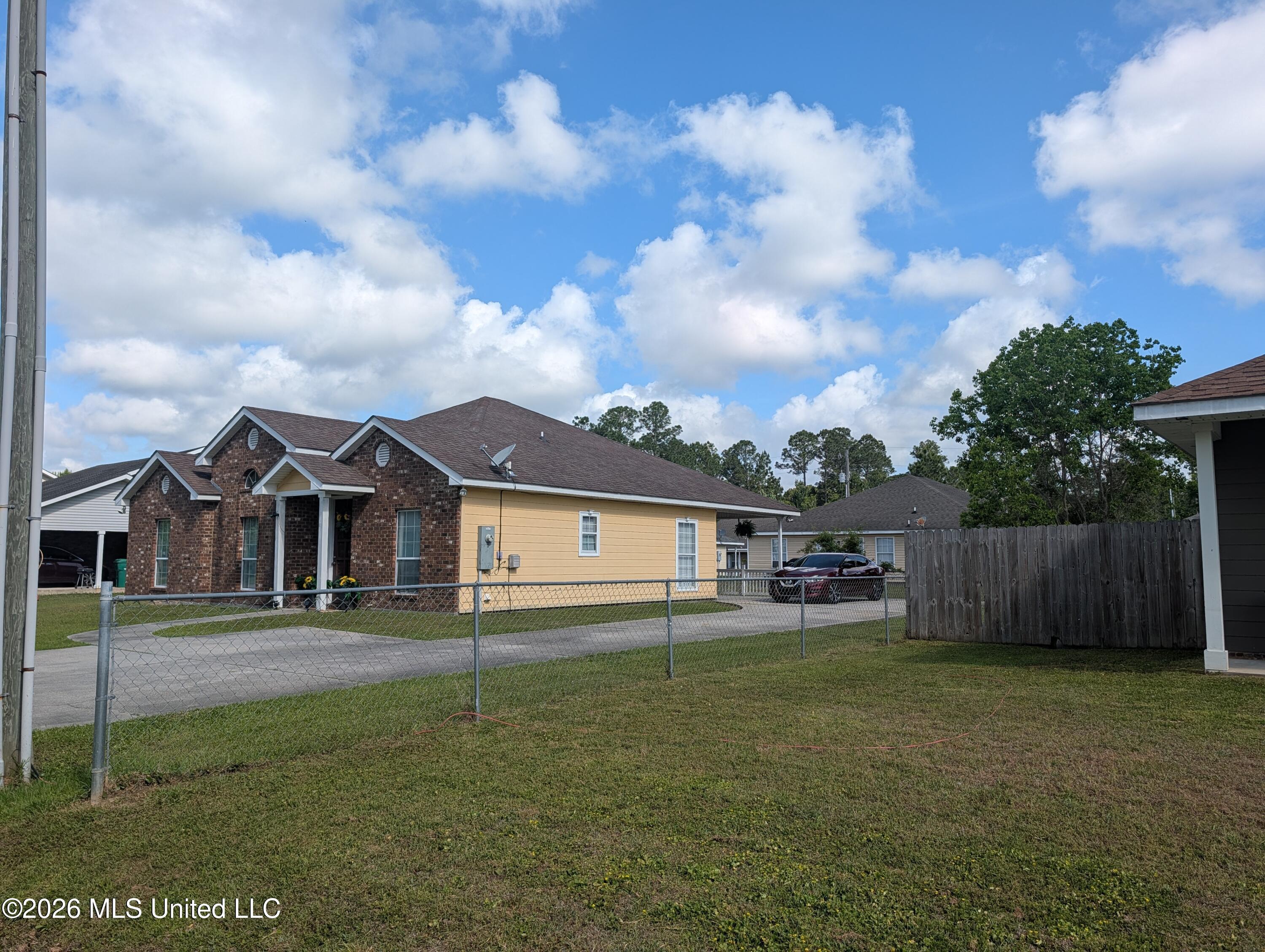 Image 2: PXL_20260415_144913219