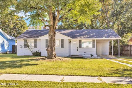 152 Holiday Avenue