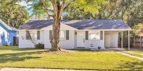 152 Holiday Avenue