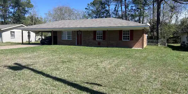 120 Forest Drive