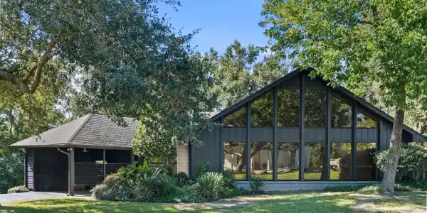 504 Sunset Drive