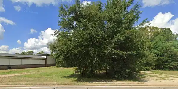 10337 Lemoyne Boulevard
