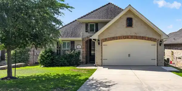263 Country Club Circle