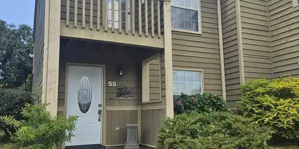 495 Popp's Ferry Road