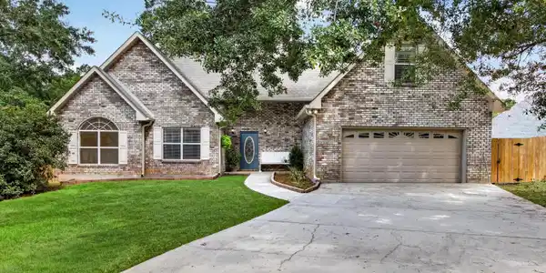 846 Kipona Court