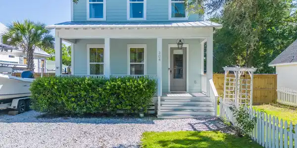 304 Ballentine Street