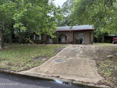 487 Ginger Drive