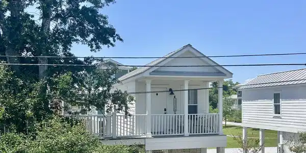 215 E Second Street
