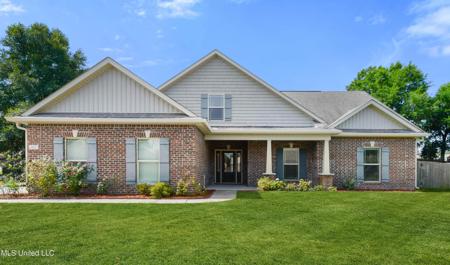 460 Venito Drive