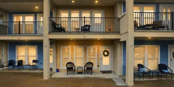 548 W Beach Boulevard