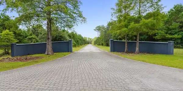 Blue Ridge Court