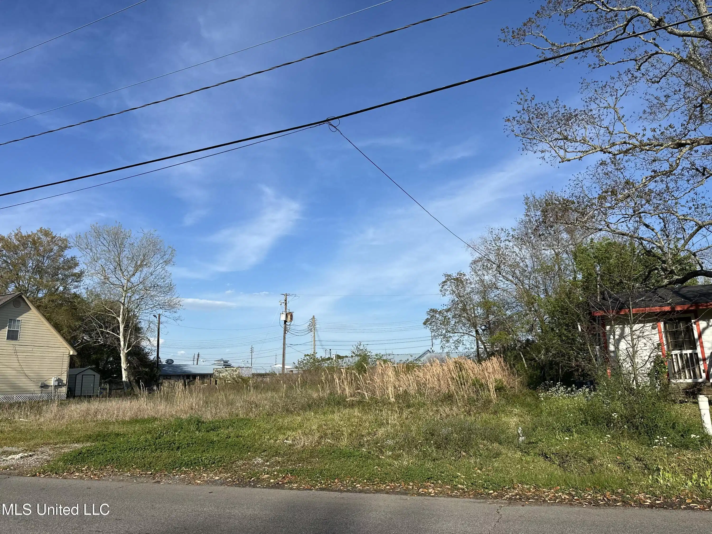 Image 1: 3804 V
