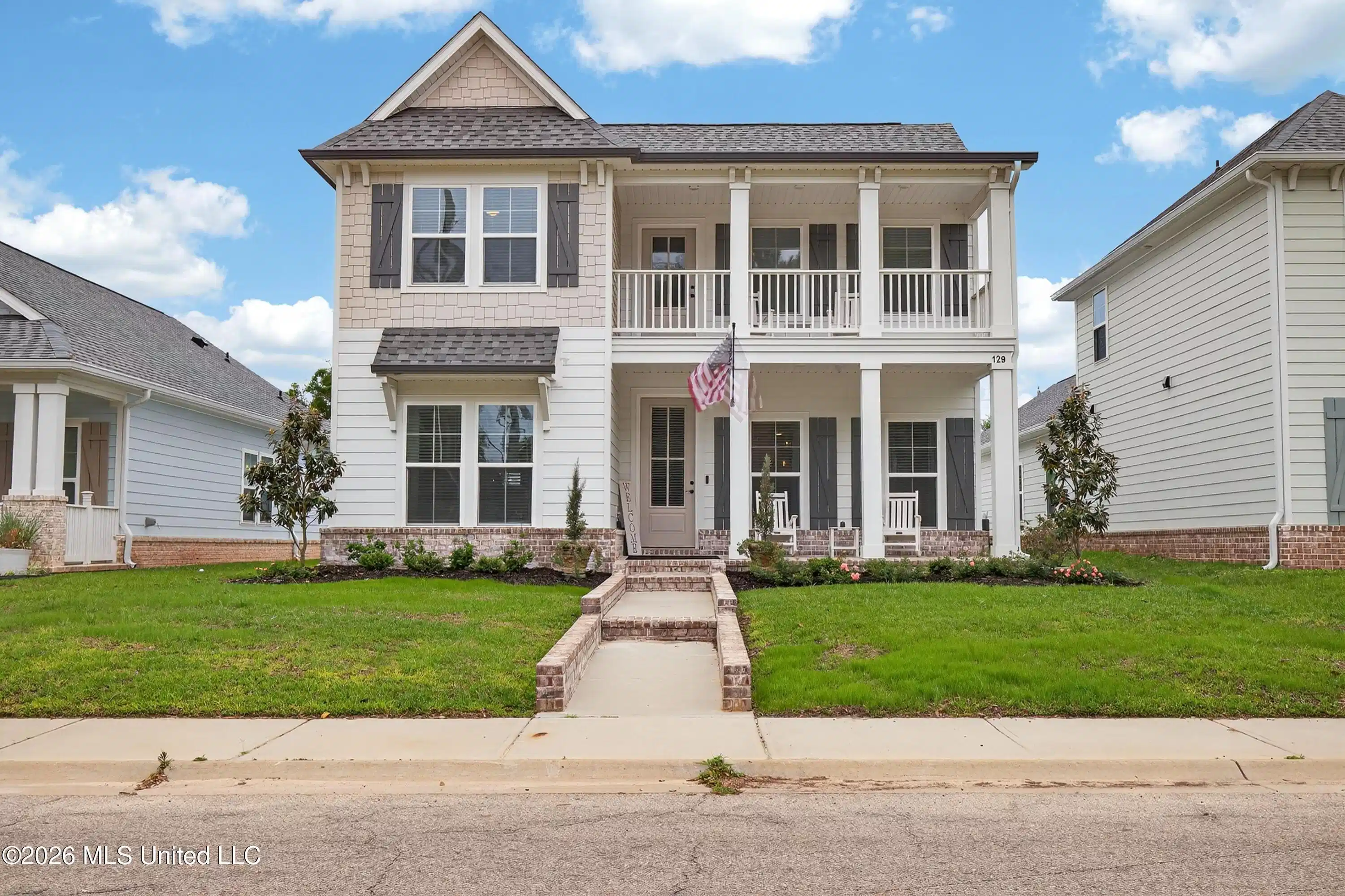 Image 1: 129GrandeViewDr.-2