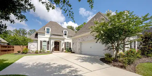 204 Bluff Cove