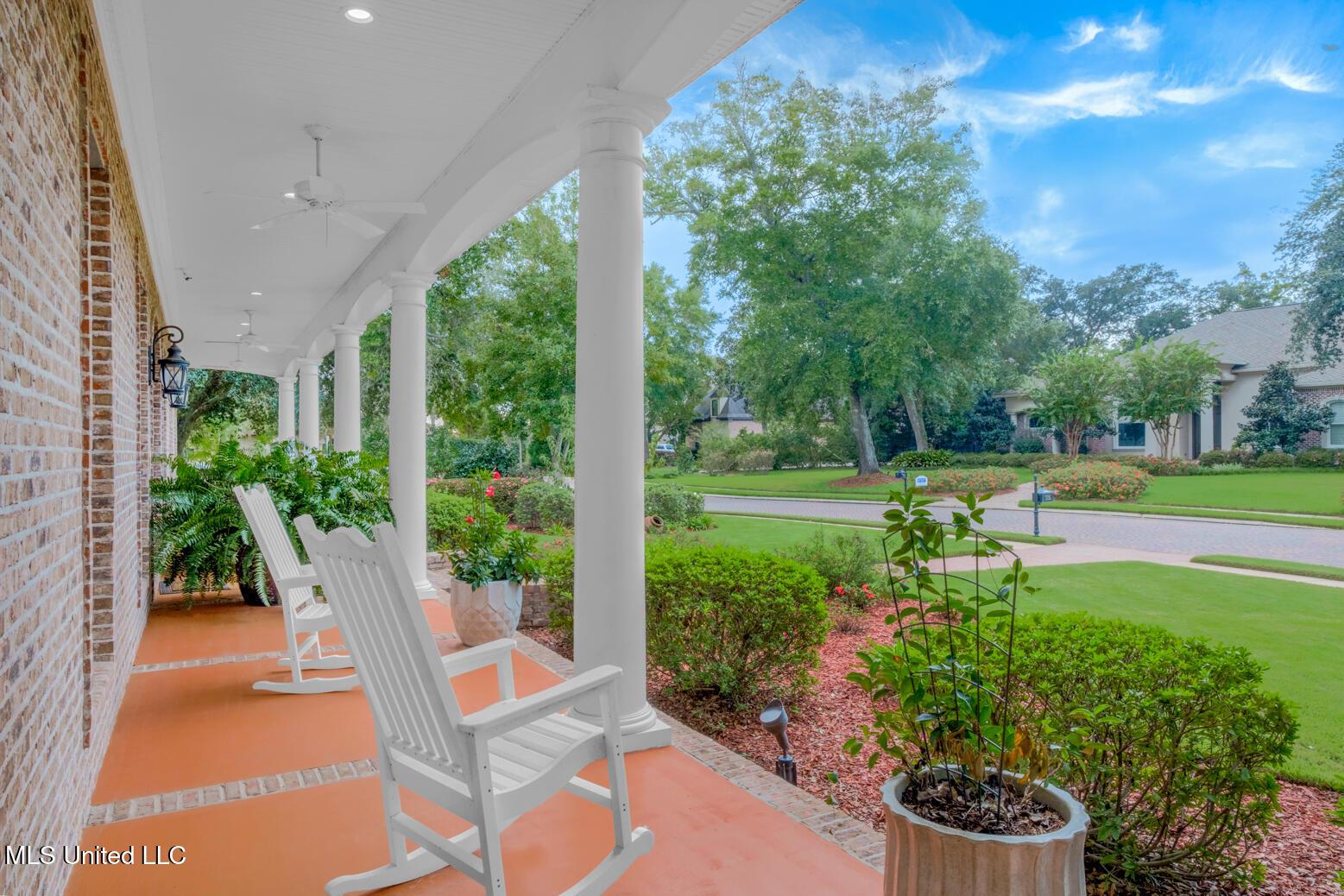 Image 3: 770destinyplnt-finals-48