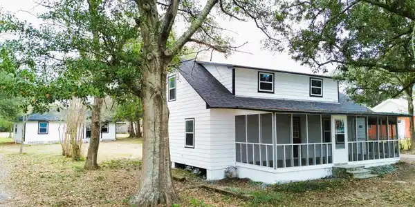 1103 Kell Avenue