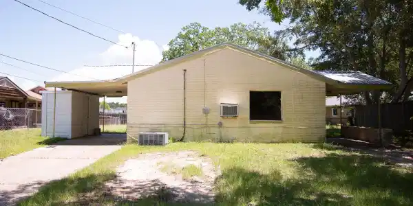 3106 Wesley Street