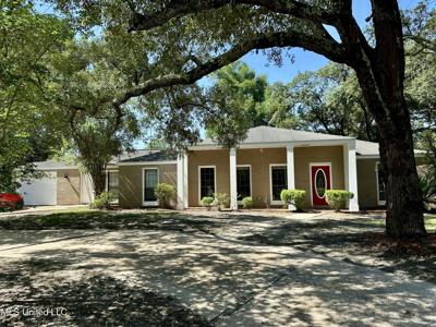 305 Westview Drive