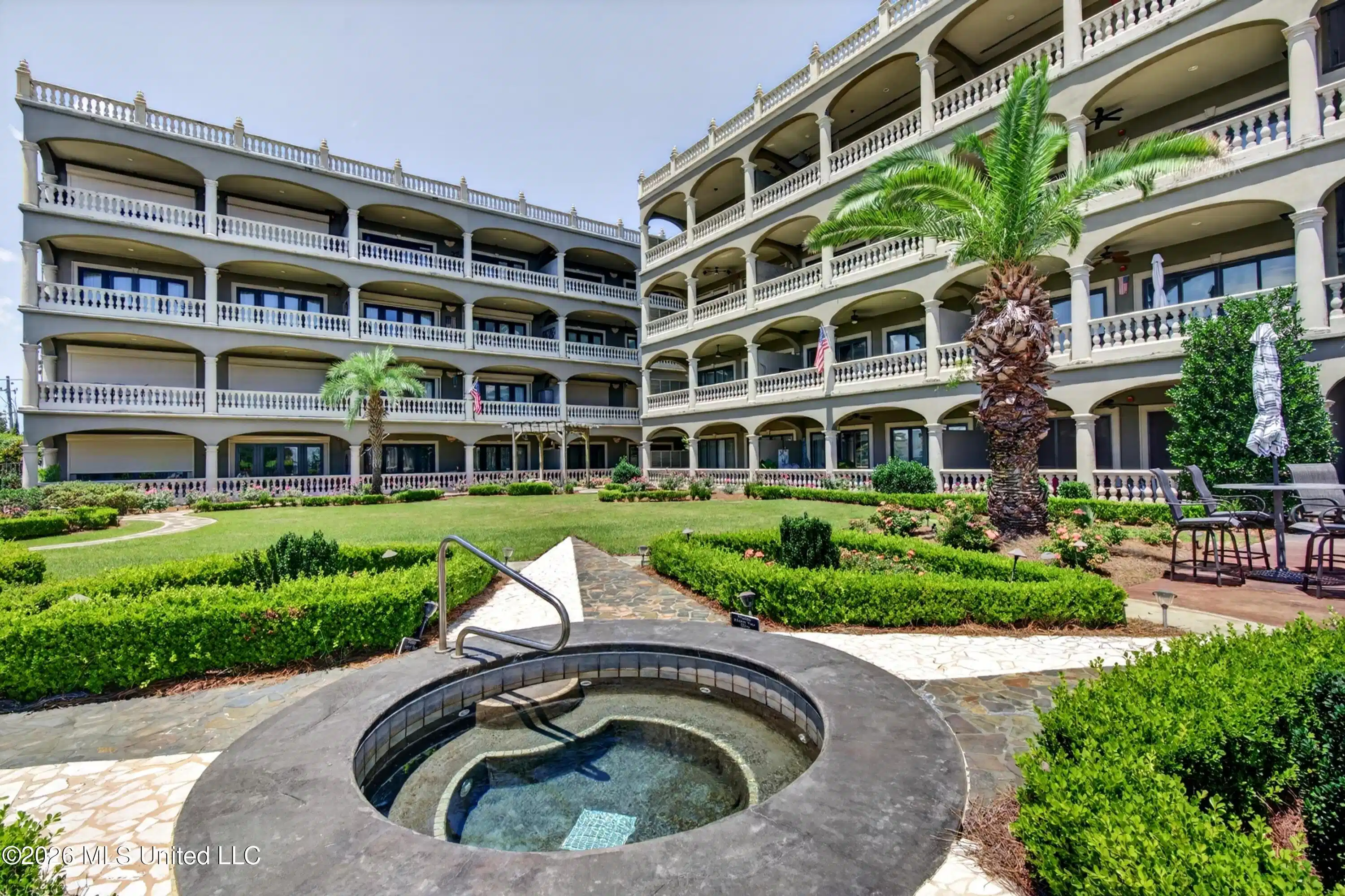 Image 1: 4640W.BeachBlvd-39