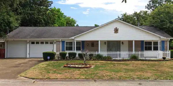 2137 Driftwood Drive