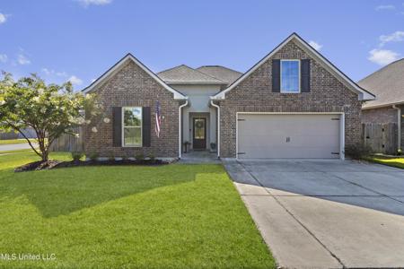 474 Palm Breeze Drive