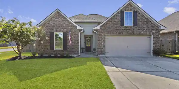 474 Palm Breeze Drive
