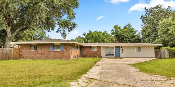 1419 Georgia Place