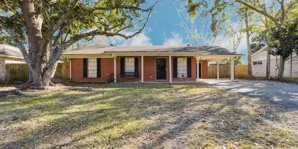 113 Colmer Circle